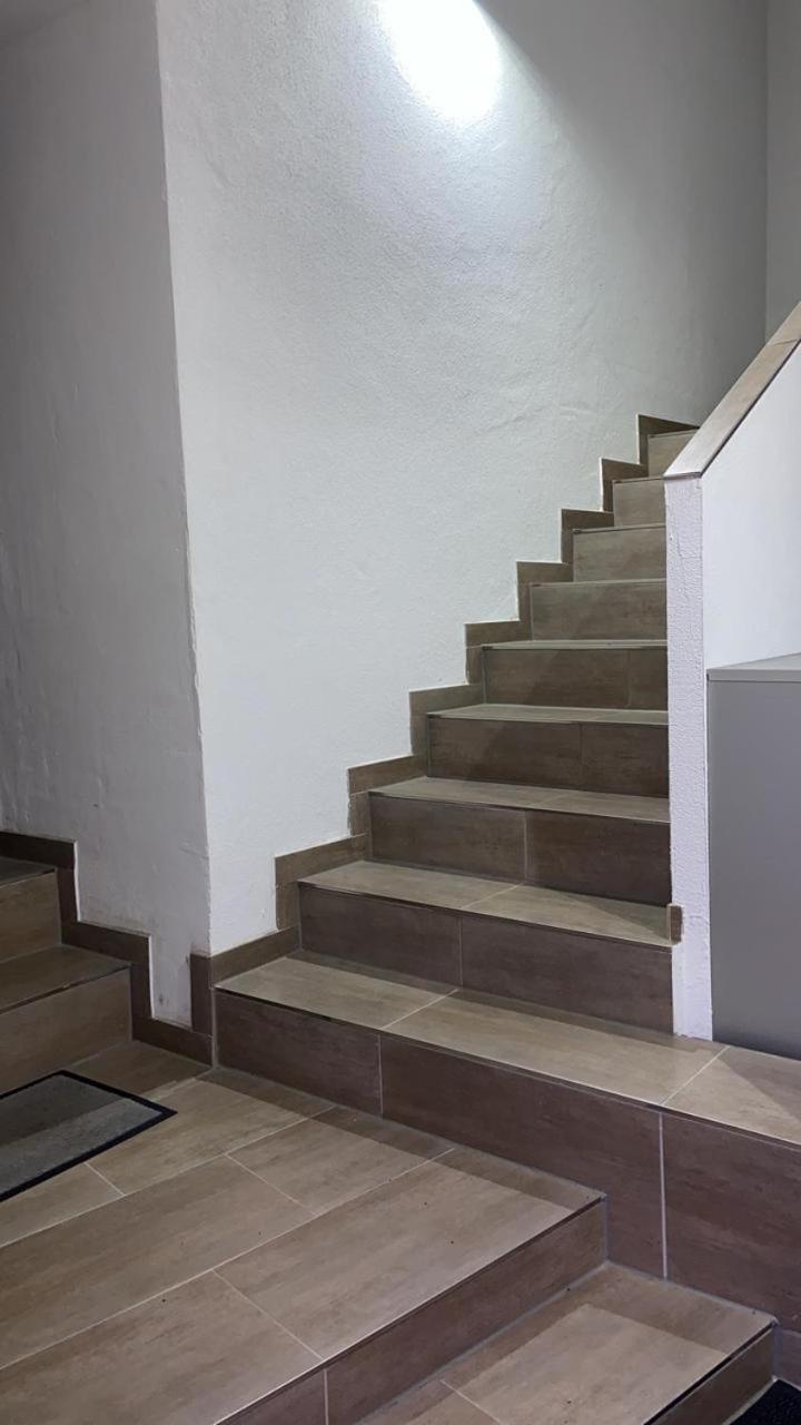 Apartment Shining In *